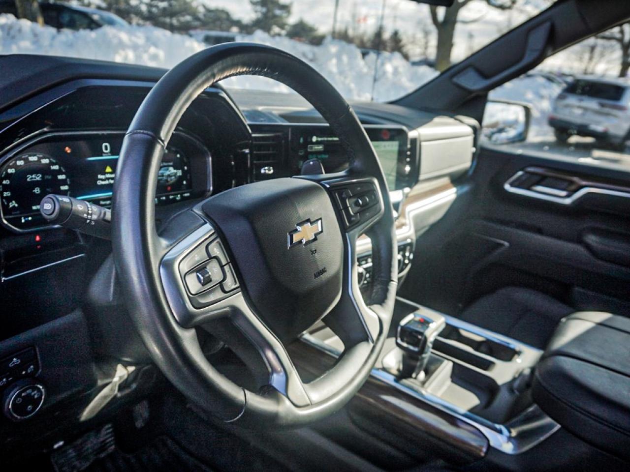 2025 Chevrolet Silverado 1500  Photo