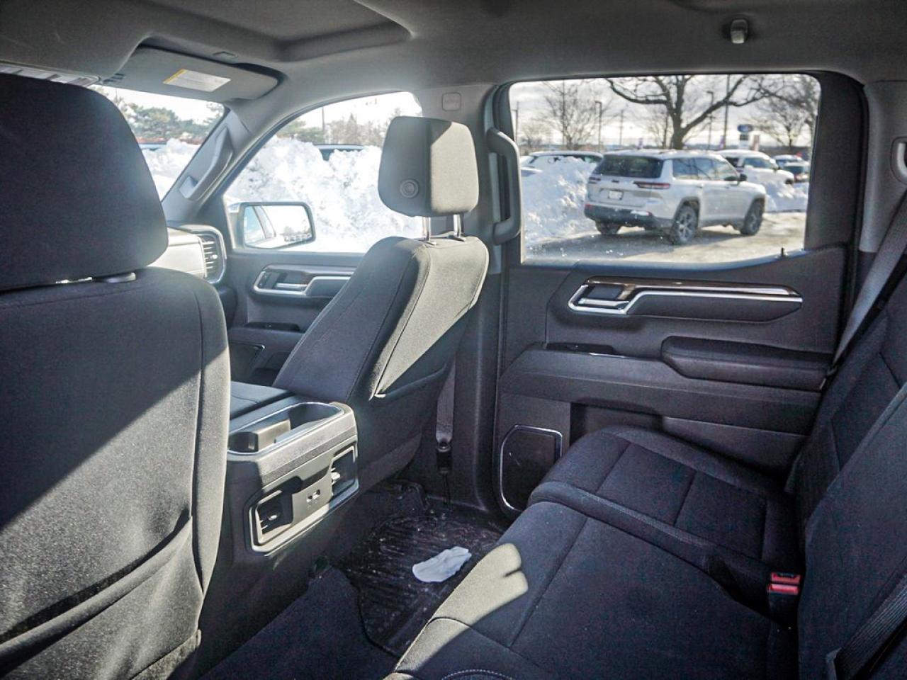 2025 Chevrolet Silverado 1500  Photo