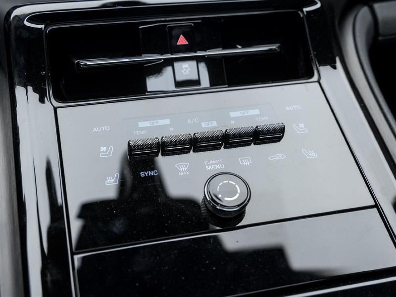 2026 Porsche Panamera  Photo