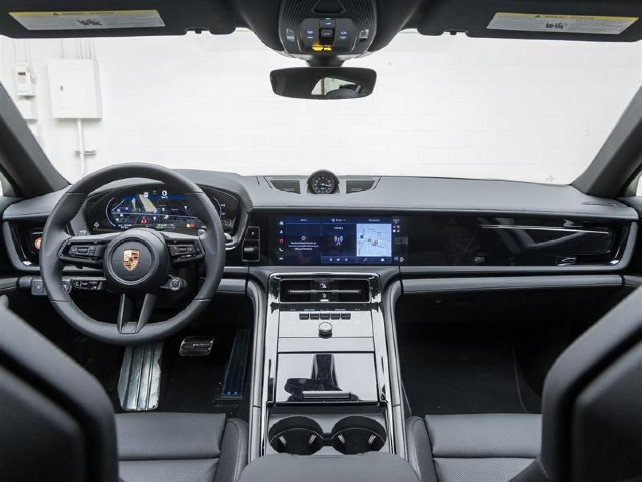 2026 Porsche Panamera  Photo