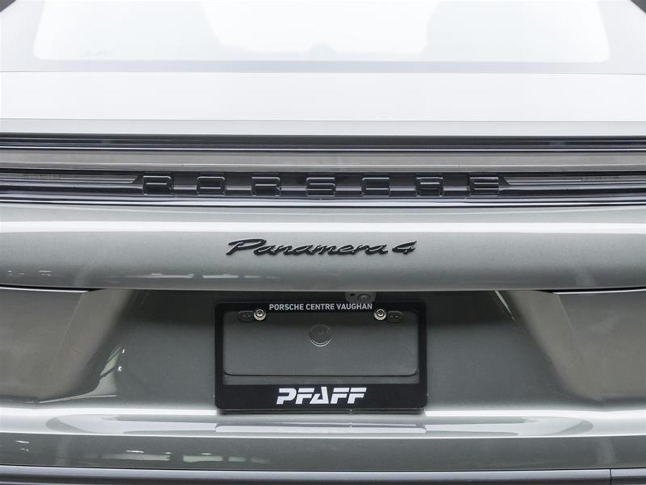 2026 Porsche Panamera  Photo