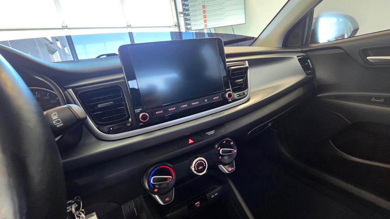 2022 Kia Rio LX Premium 4dr Hatchback Photo
