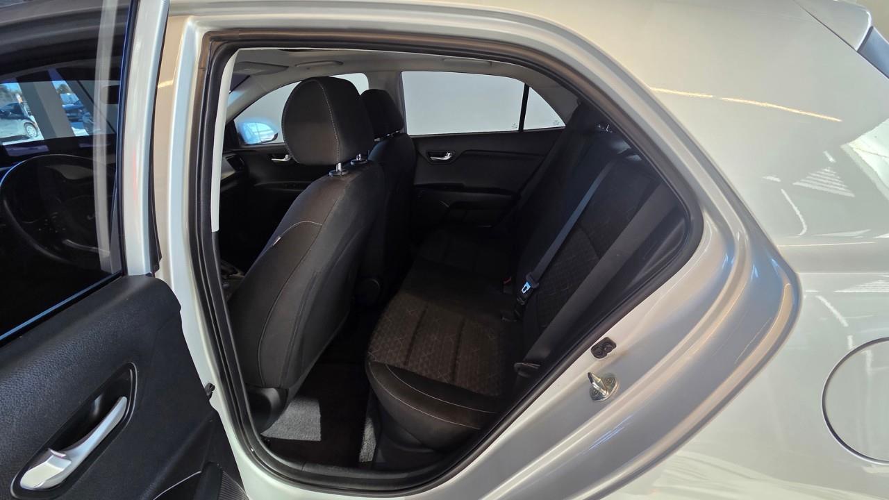 2022 Kia Rio LX Premium 4dr Hatchback Photo