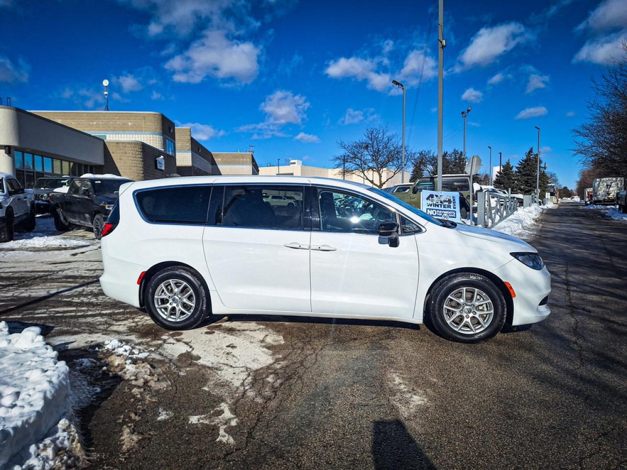 2024 Chrysler Grand Caravan  Photo