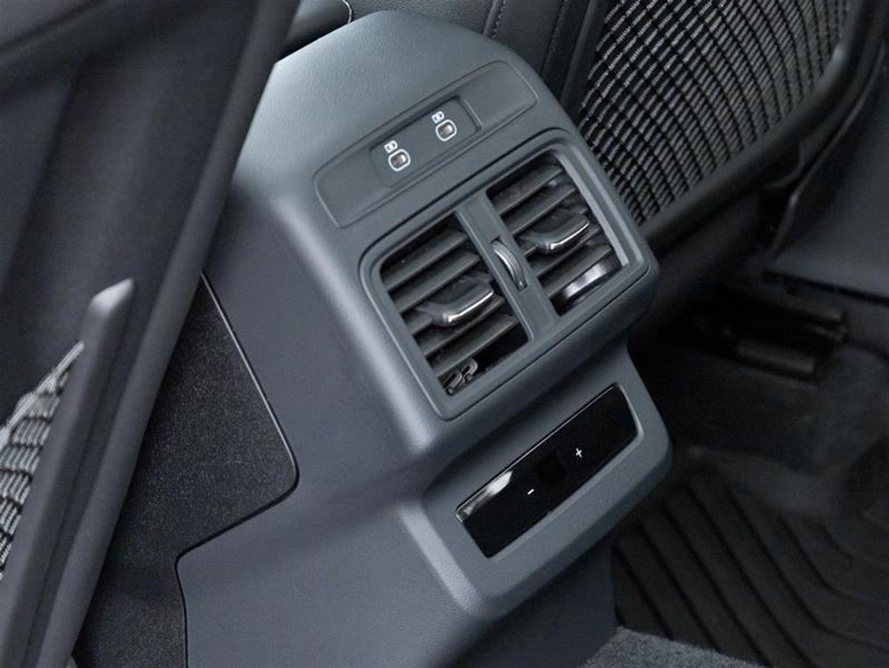 2025 Audi New Q5 2.0T 4dr All-Wheel Drive quattro Sport Utility Photo