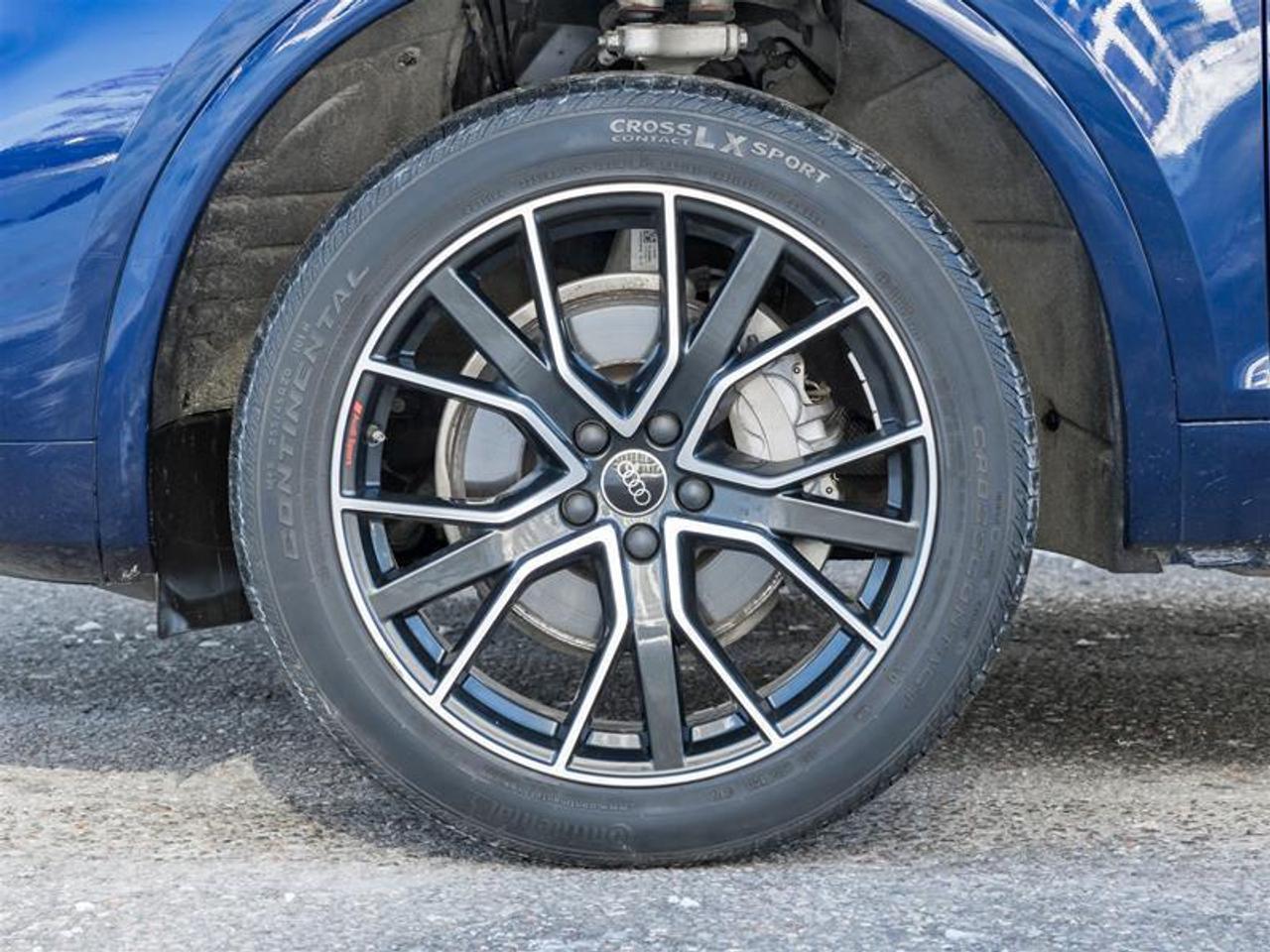 2023 Audi Q5 45 Progressiv 4dr All-Wheel Drive quattro Sportback Photo