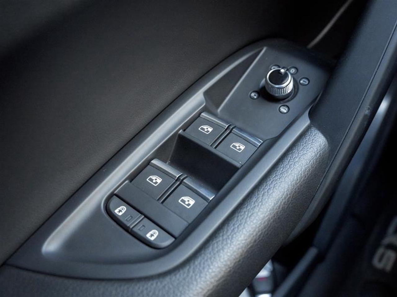 2023 Audi Q5 45 Progressiv 4dr All-Wheel Drive quattro Sportback Photo