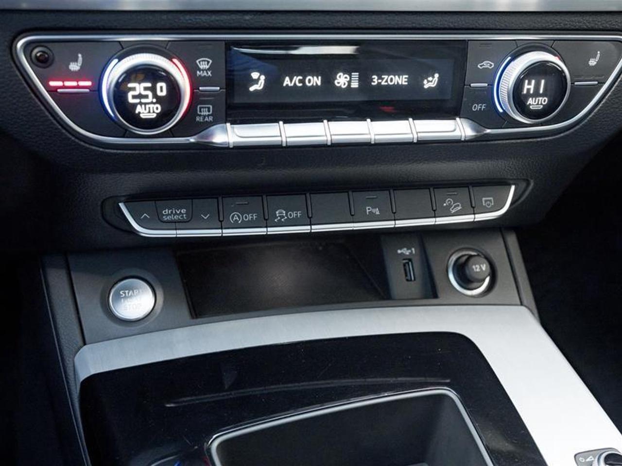 2023 Audi Q5 45 Progressiv 4dr All-Wheel Drive quattro Sportback Photo