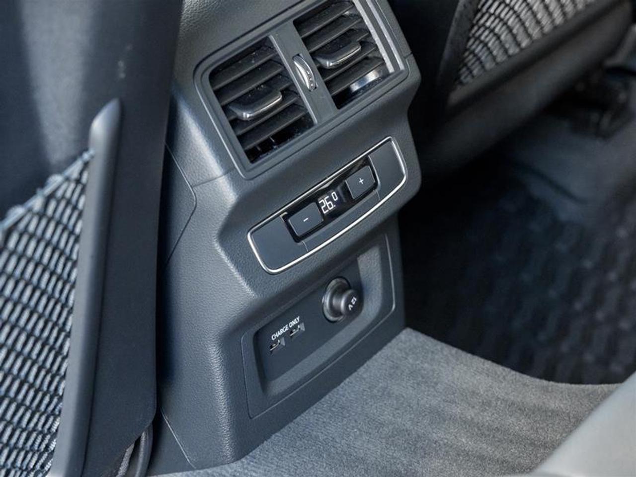 2023 Audi Q5 45 Progressiv 4dr All-Wheel Drive quattro Sportback Photo