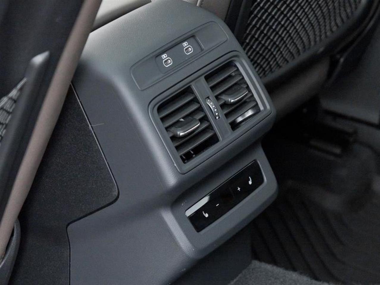 2025 Audi New Q5 2.0T Progressiv 4dr All-Wheel Drive quattro Sport Utility Photo