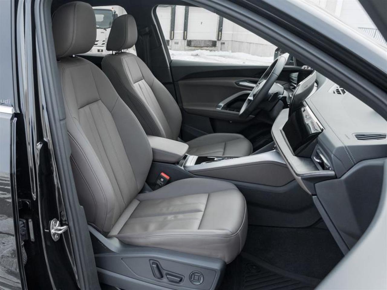 2025 Audi New Q5 2.0T Progressiv 4dr All-Wheel Drive quattro Sport Utility Photo