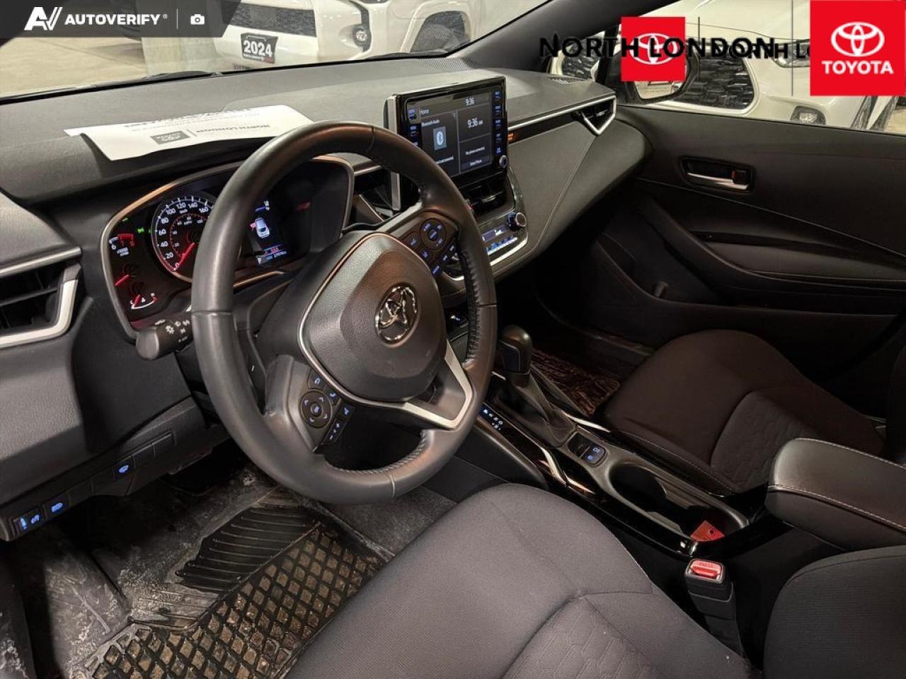 2022 Toyota Corolla Hatchback Base 5dr Photo