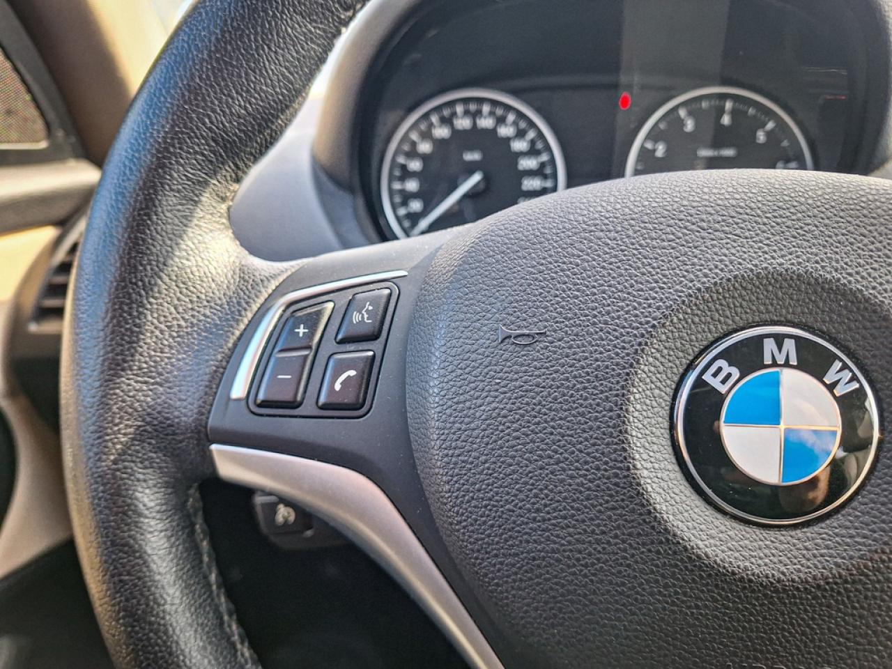 2012 BMW 1 Series  Photo