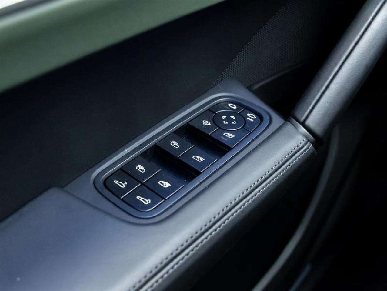 2026 Porsche Cayenne  Photo