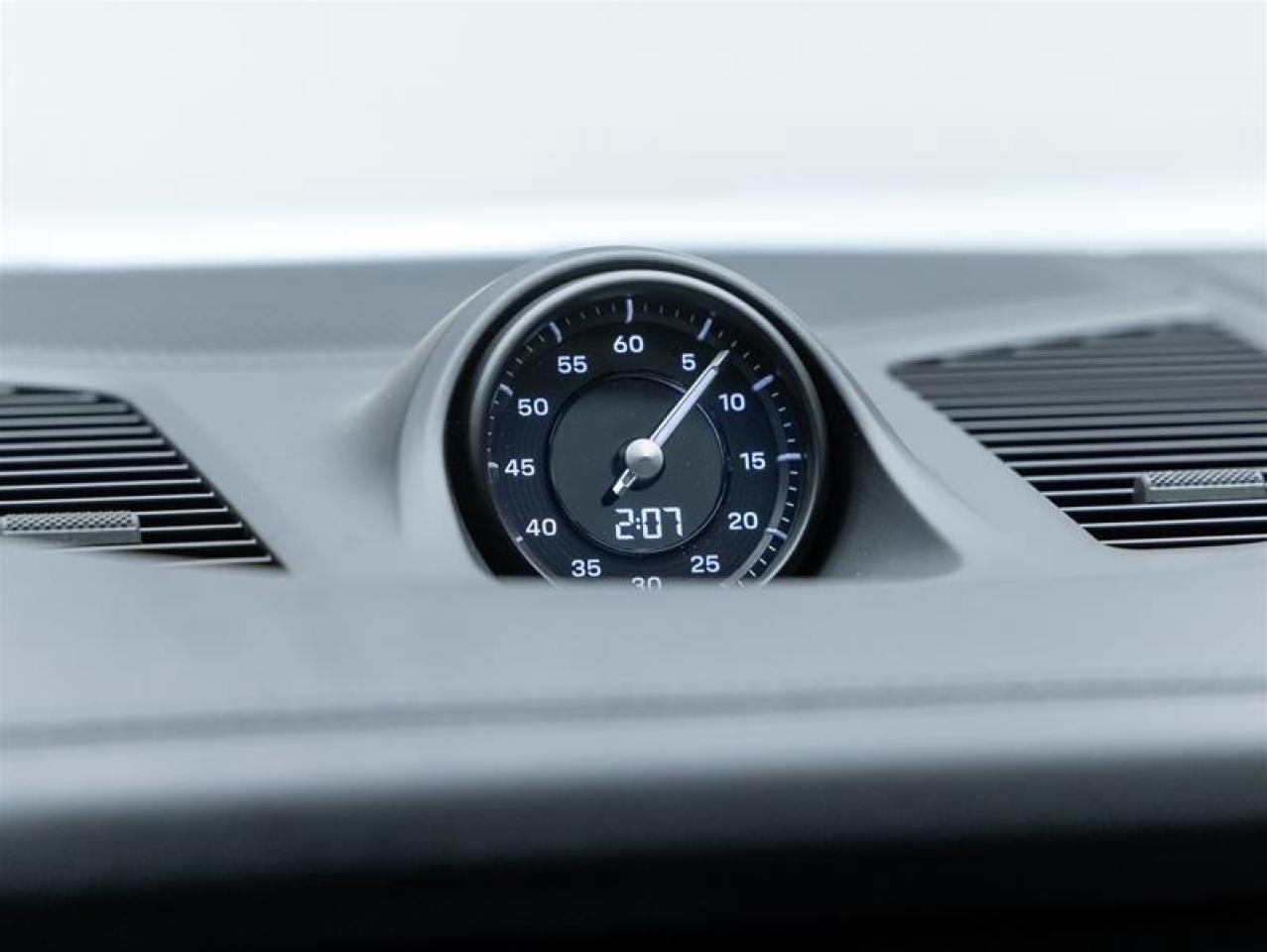 2026 Porsche Cayenne  Photo