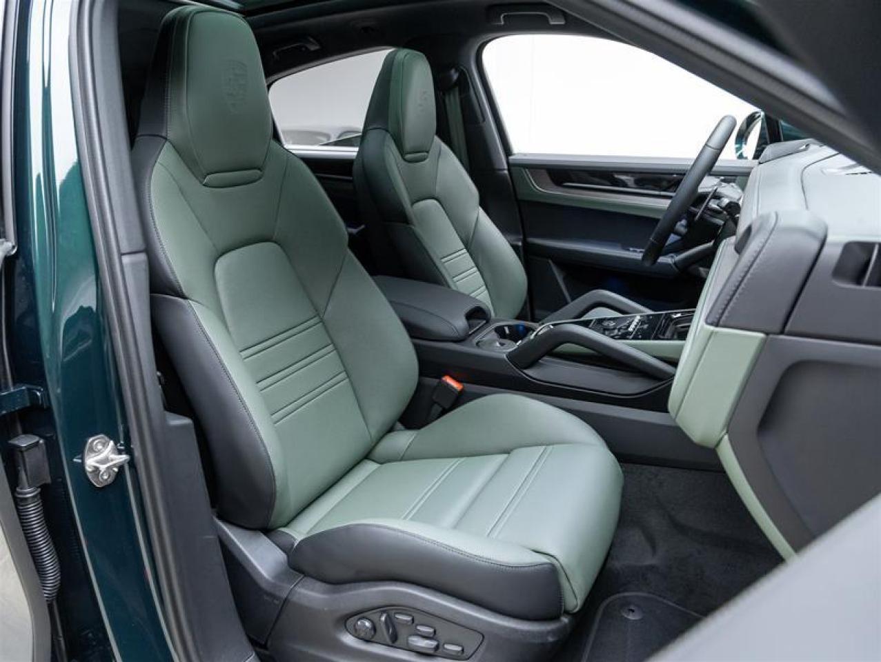 2026 Porsche Cayenne  Photo