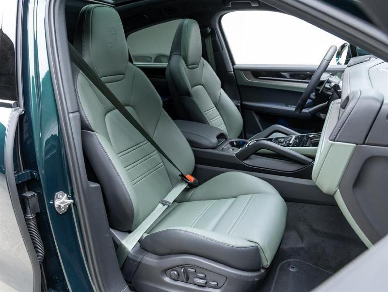 2026 Porsche Cayenne  Photo