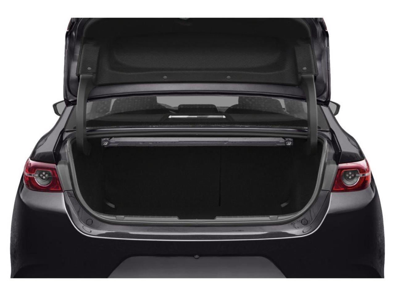 2022 Mazda 3 GS (A6) 4dr Front-Wheel Drive Sedan Photo