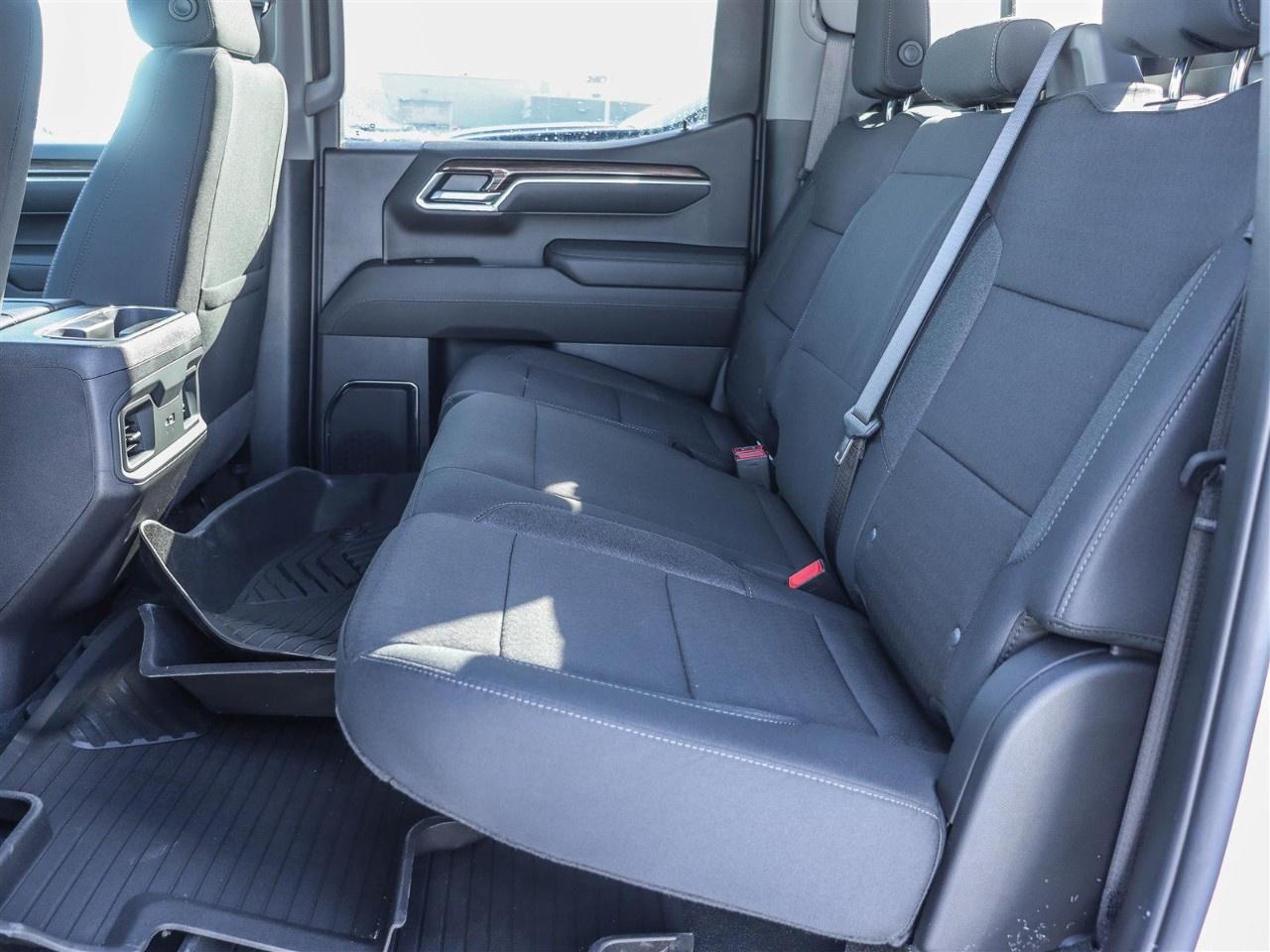 2026 Chevrolet Silverado 1500 Crew Cab Standard Box 4-Wheel Drive RST Photo