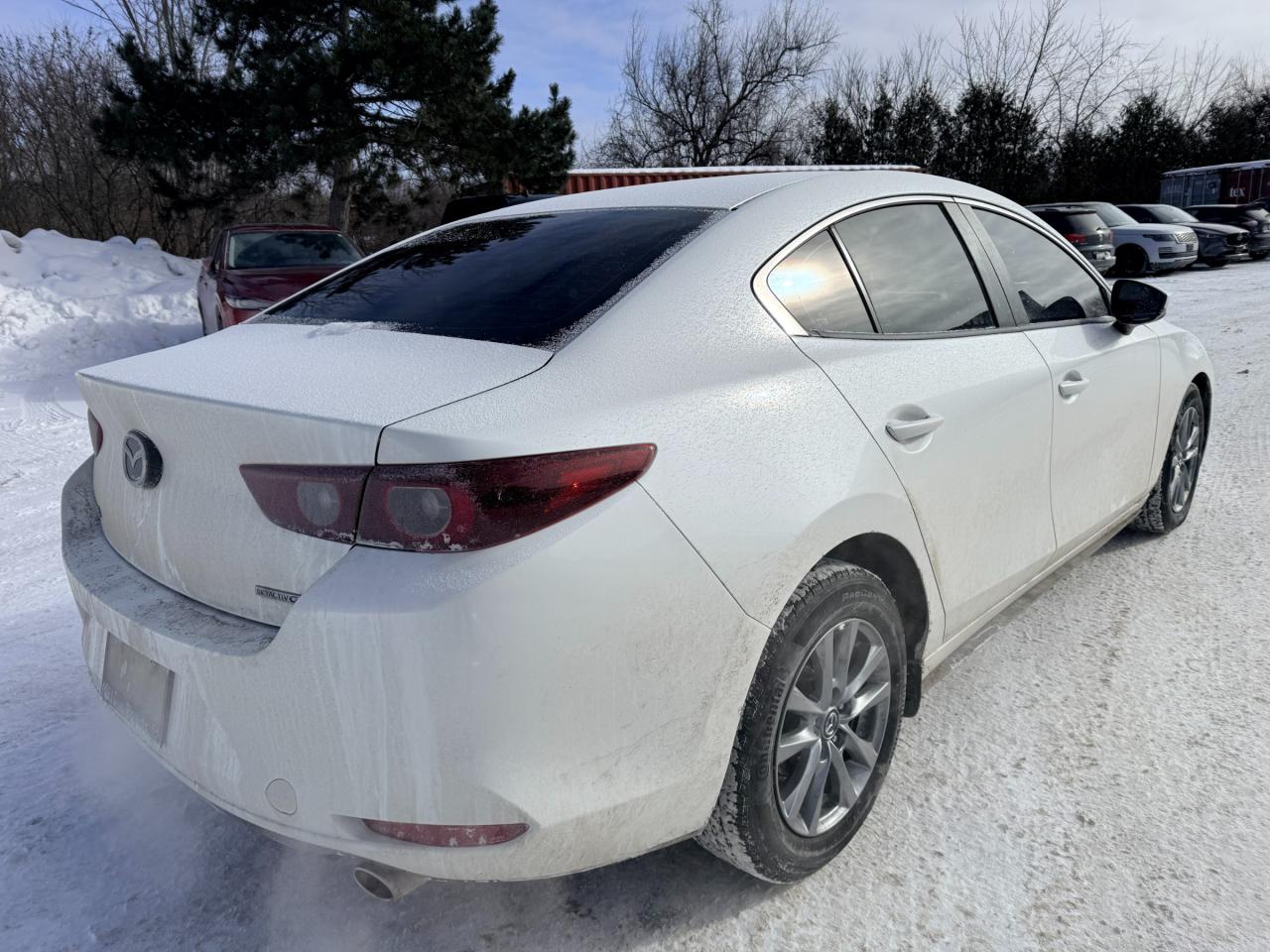 2023 Mazda 3 GS (A6) 4dr Front-Wheel Drive Sedan Photo3