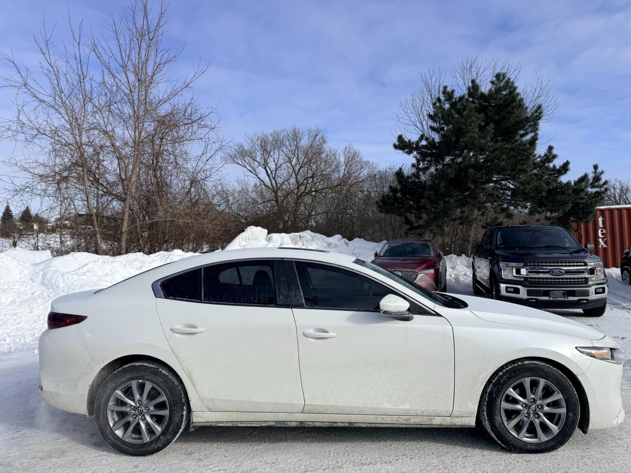 2023 Mazda 3 GS (A6) 4dr Front-Wheel Drive Sedan Photo4