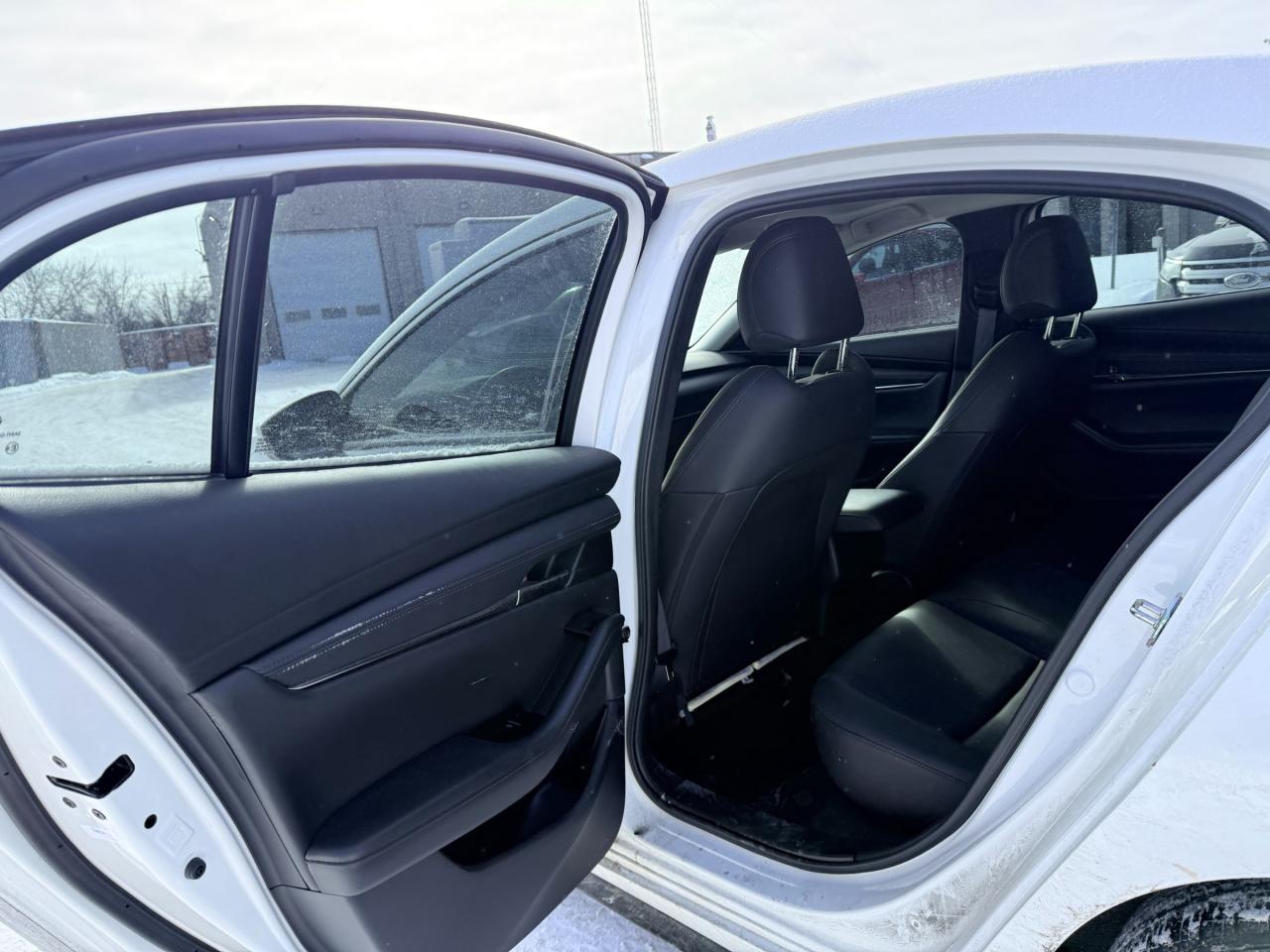 2023 Mazda 3 GS (A6) 4dr Front-Wheel Drive Sedan Photo