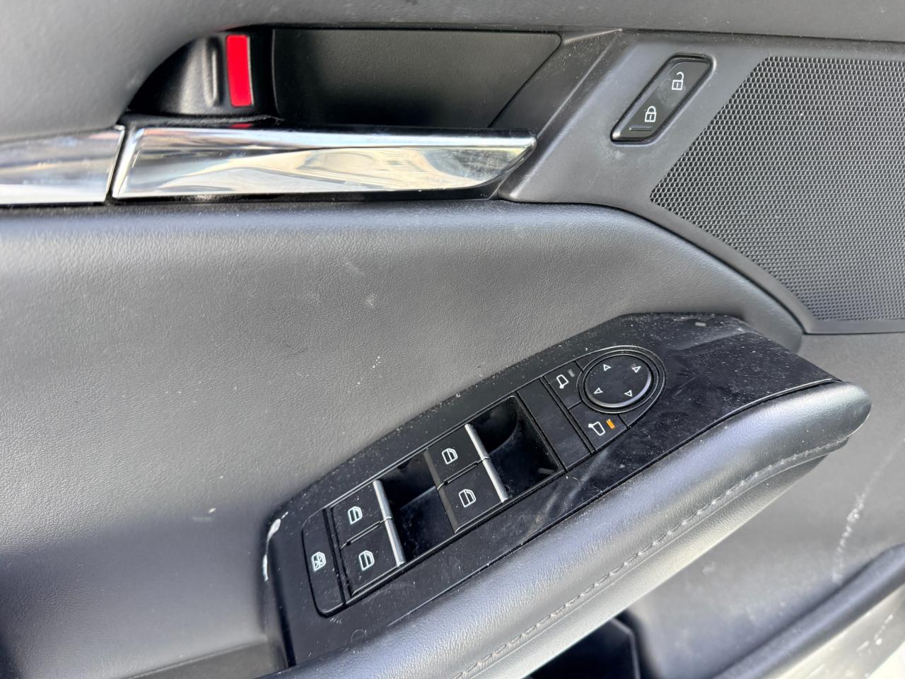 2023 Mazda 3 GS (A6) 4dr Front-Wheel Drive Sedan Photo