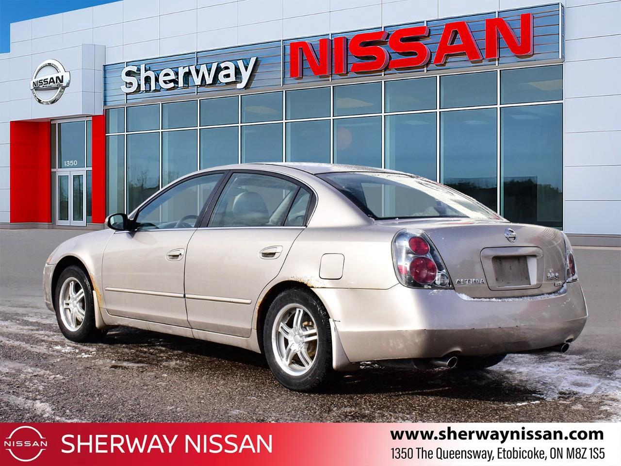 2005 Nissan Altima 3.5 SE (A5) 4dr Sedan Photo