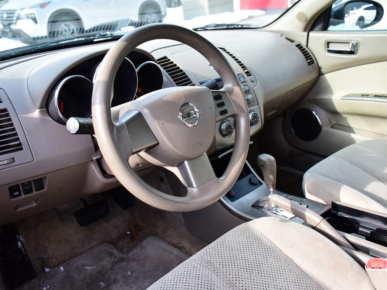 2005 Nissan Altima 3.5 SE (A5) 4dr Sedan Photo