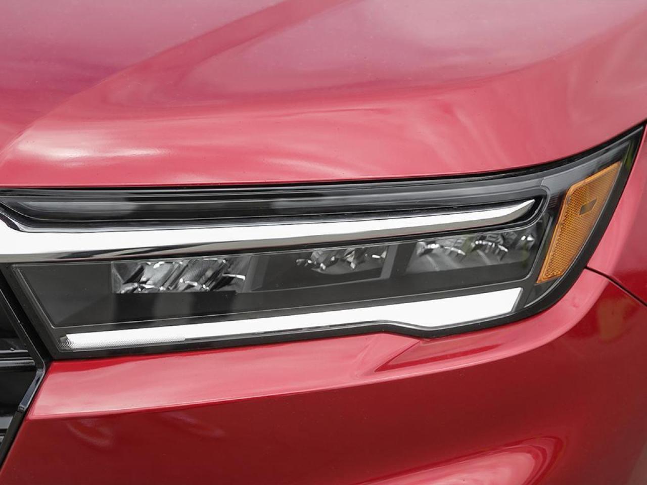 2025 Honda Pilot Touring 4dr All-Wheel Drive Photo