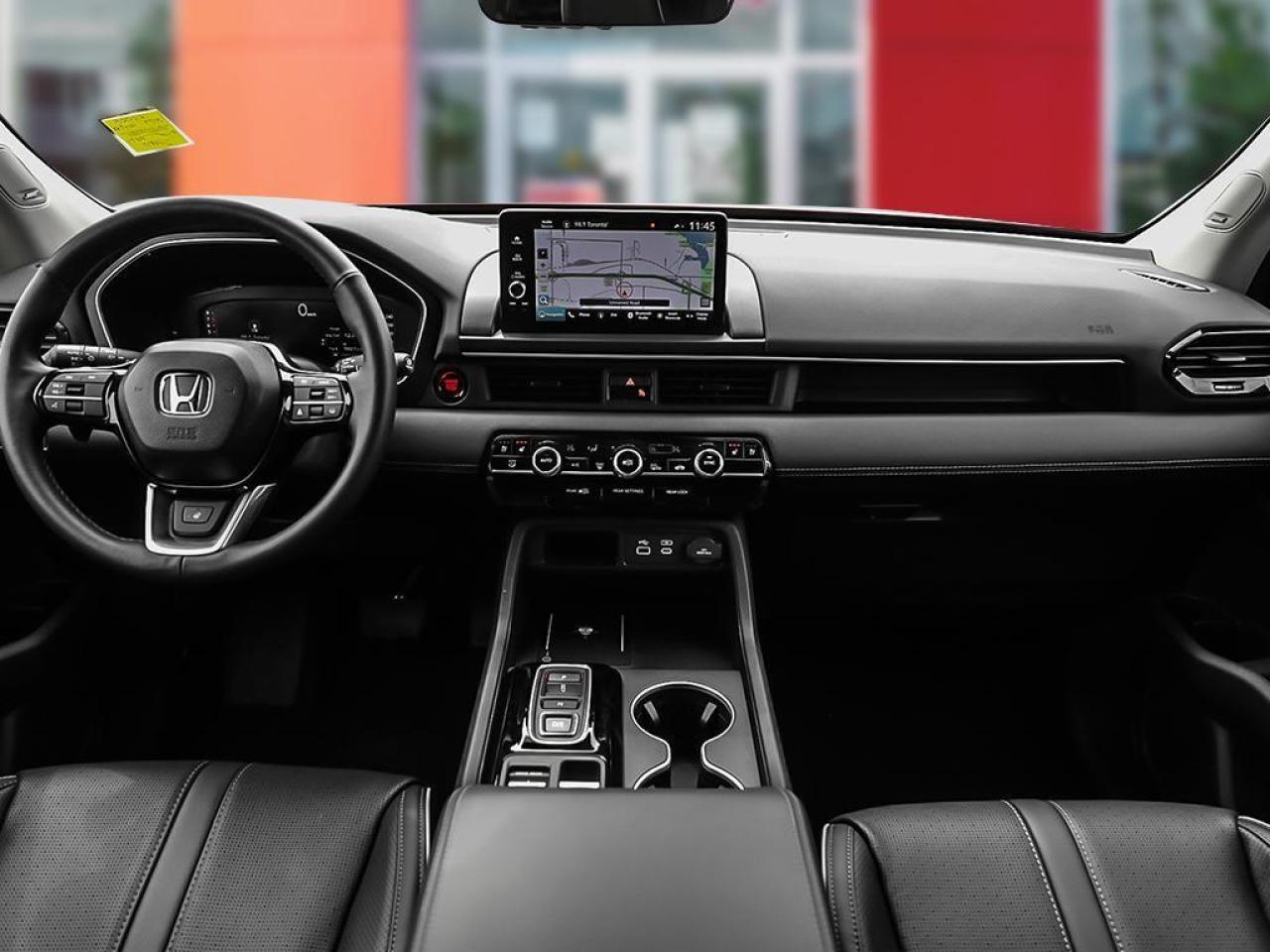 2025 Honda Pilot Touring 4dr All-Wheel Drive Photo