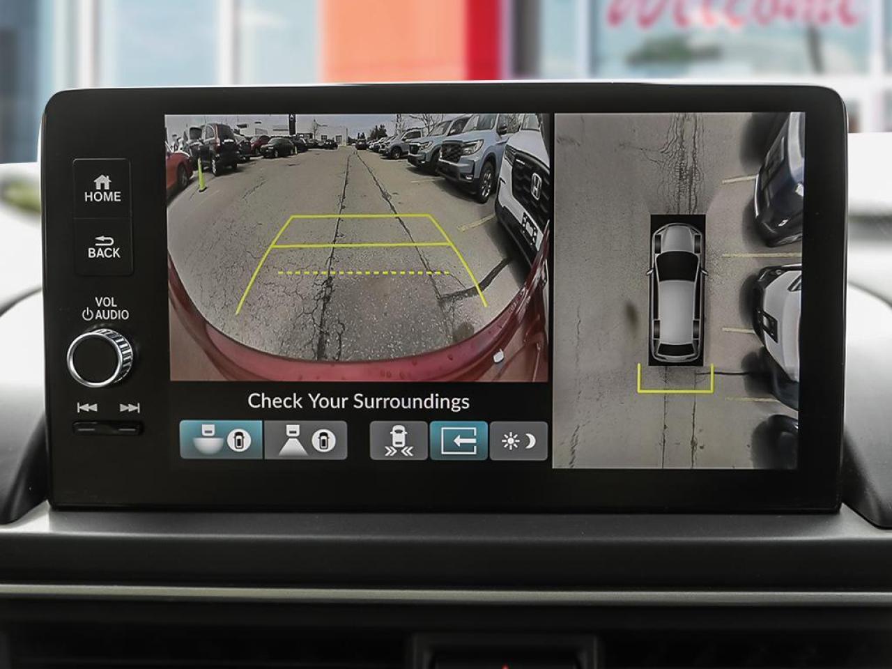 2025 Honda Pilot Touring 4dr All-Wheel Drive Photo