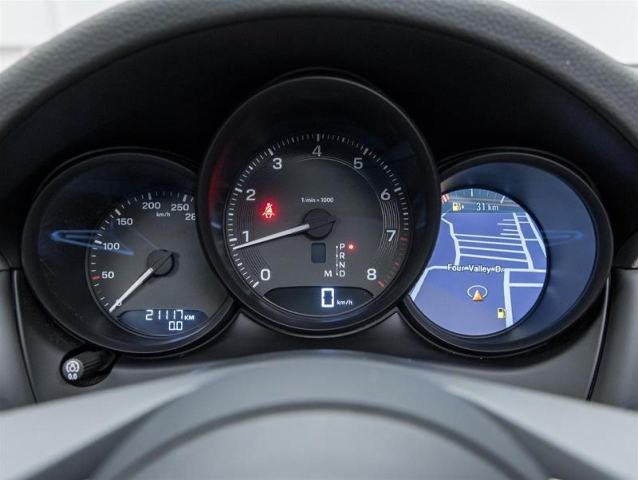 2023 Porsche Macan  Photo