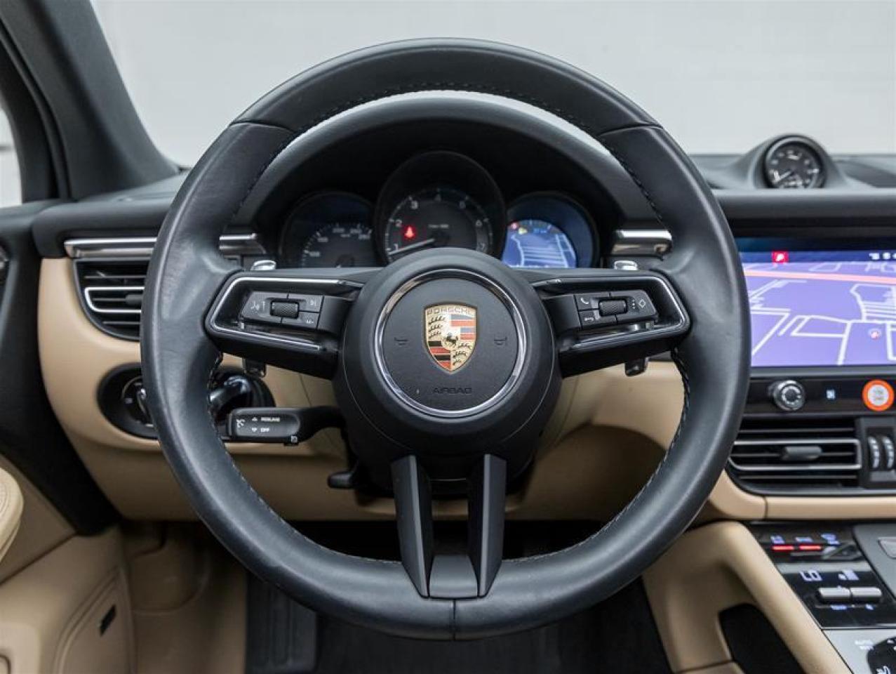 2023 Porsche Macan  Photo