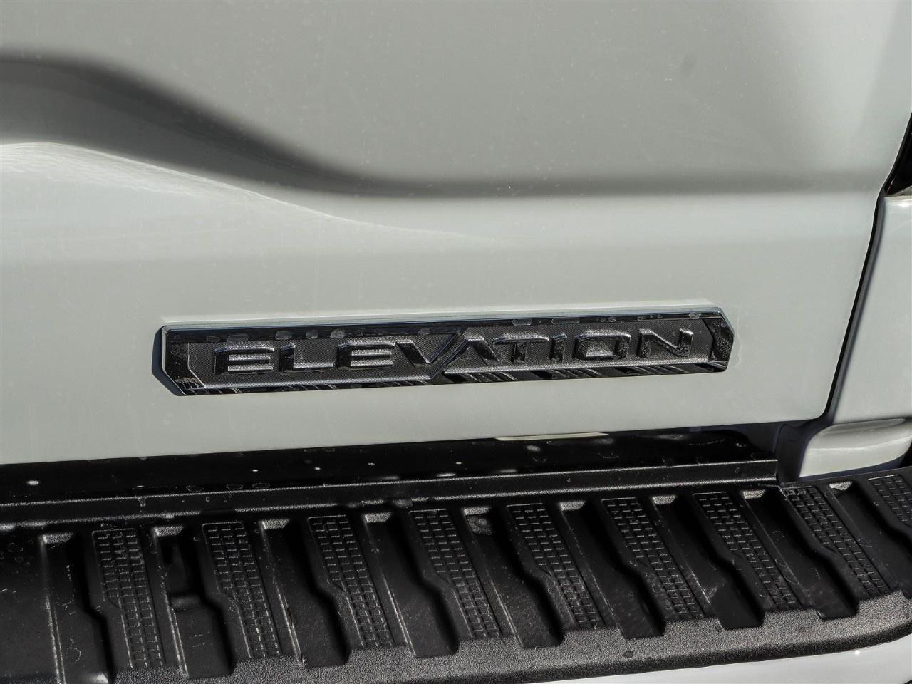 2026 GMC Sierra 1500 Crew Cab Standard Box 4-Wheel Drive Elevation Photo