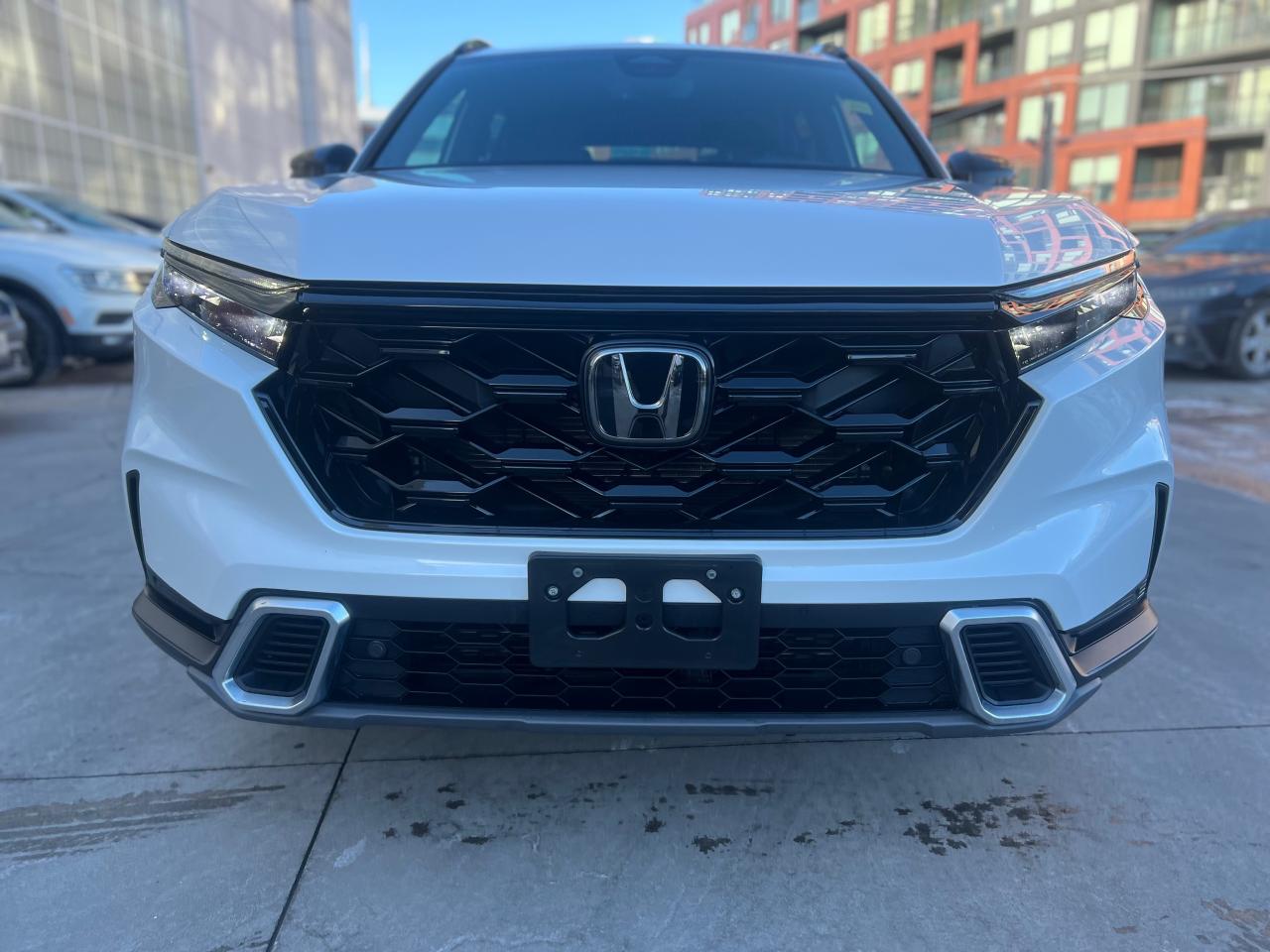 2024 Honda CR-V Hybrid Touring 4dr All-Wheel Drive Photo