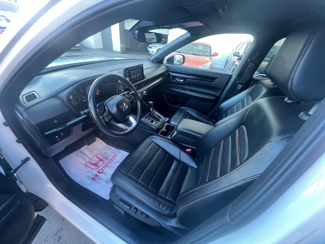 2024 Honda CR-V Hybrid Touring 4dr All-Wheel Drive Photo