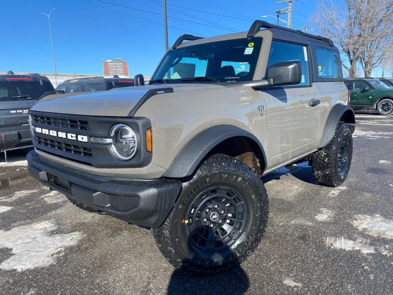 2026 Ford Bronco Base 2dr 4x4 Photo0