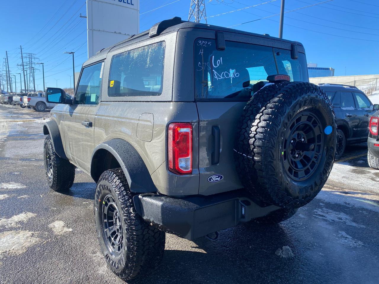 2026 Ford Bronco Base 2dr 4x4 Photo