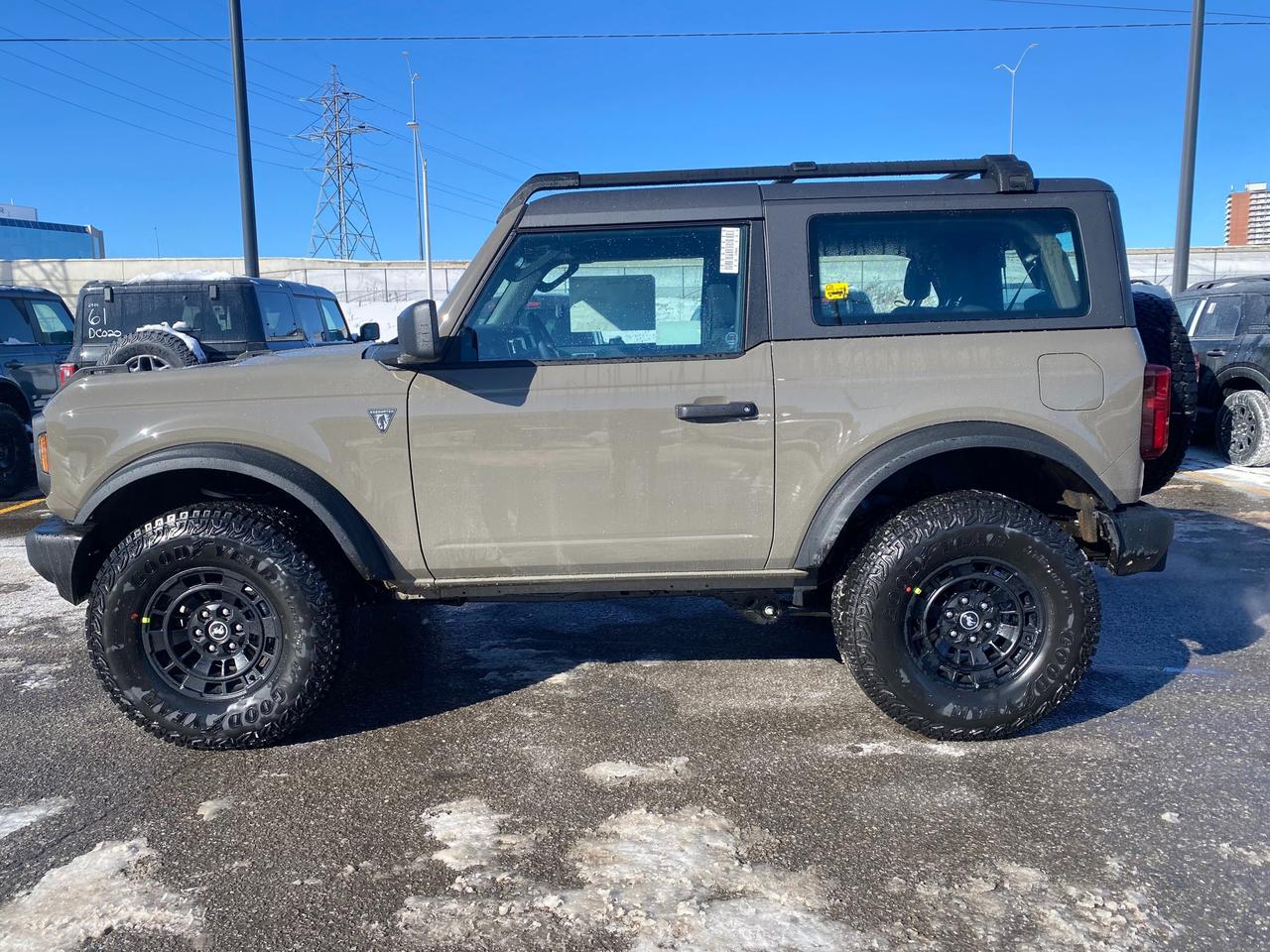 2026 Ford Bronco Base 2dr 4x4 Photo