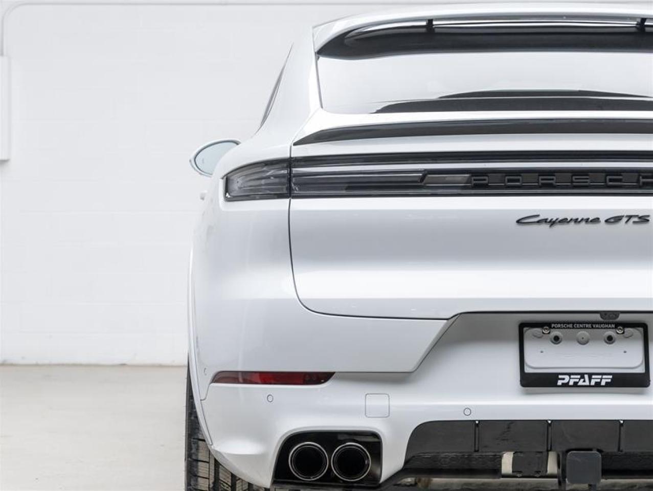 2026 Porsche Cayenne  Photo