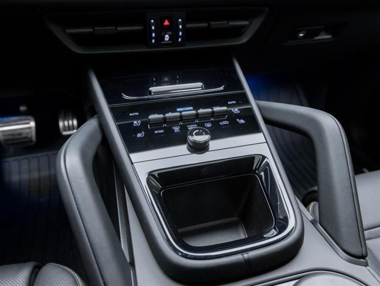 2026 Porsche Cayenne  Photo