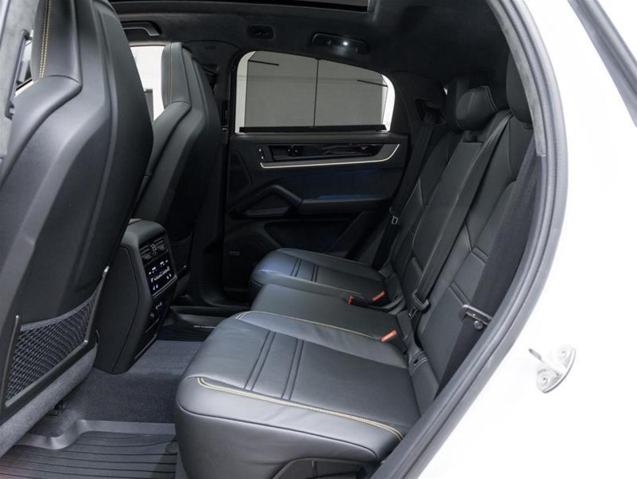 2026 Porsche Cayenne  Photo