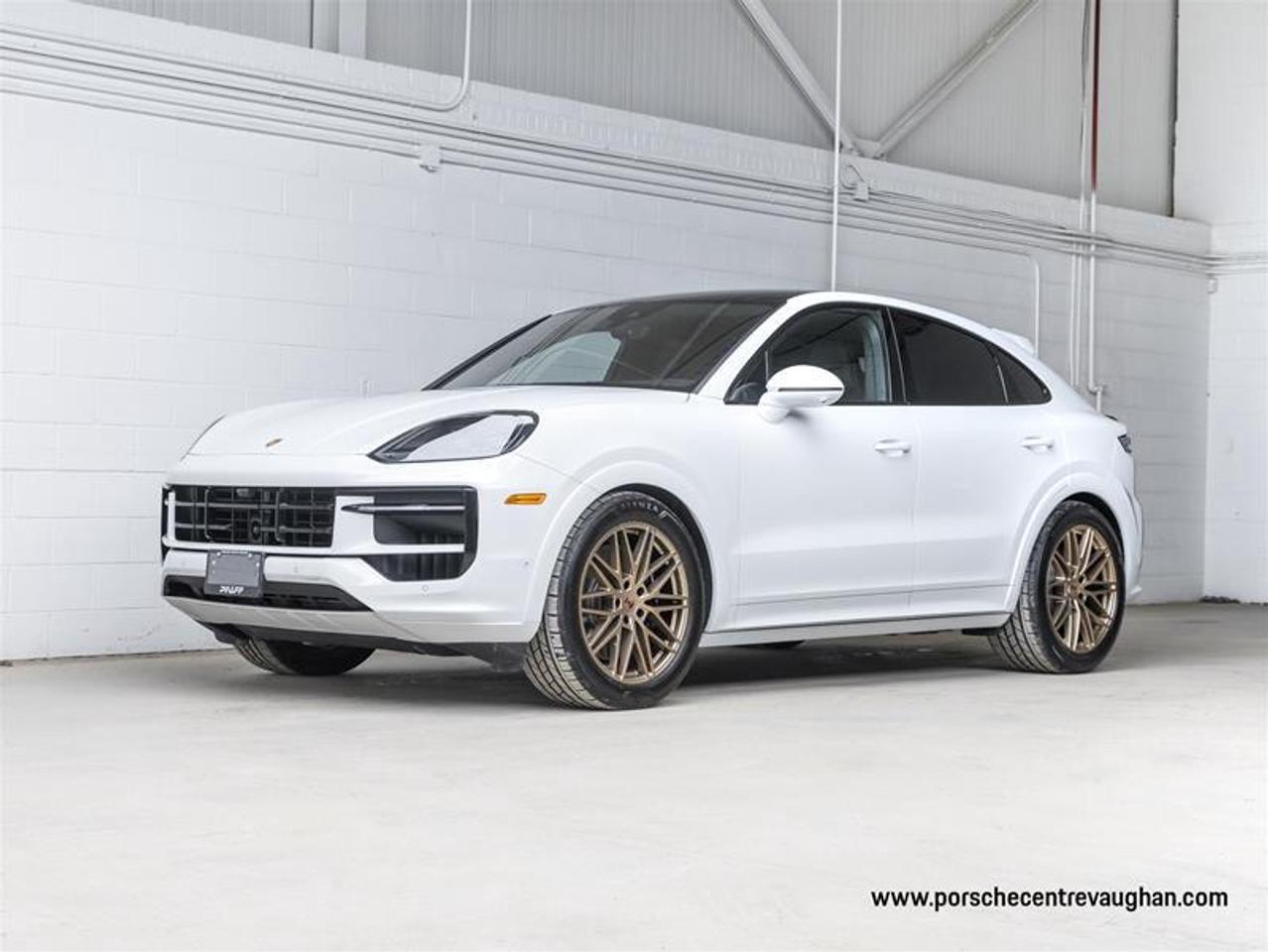 2026 Porsche Cayenne  Photo0