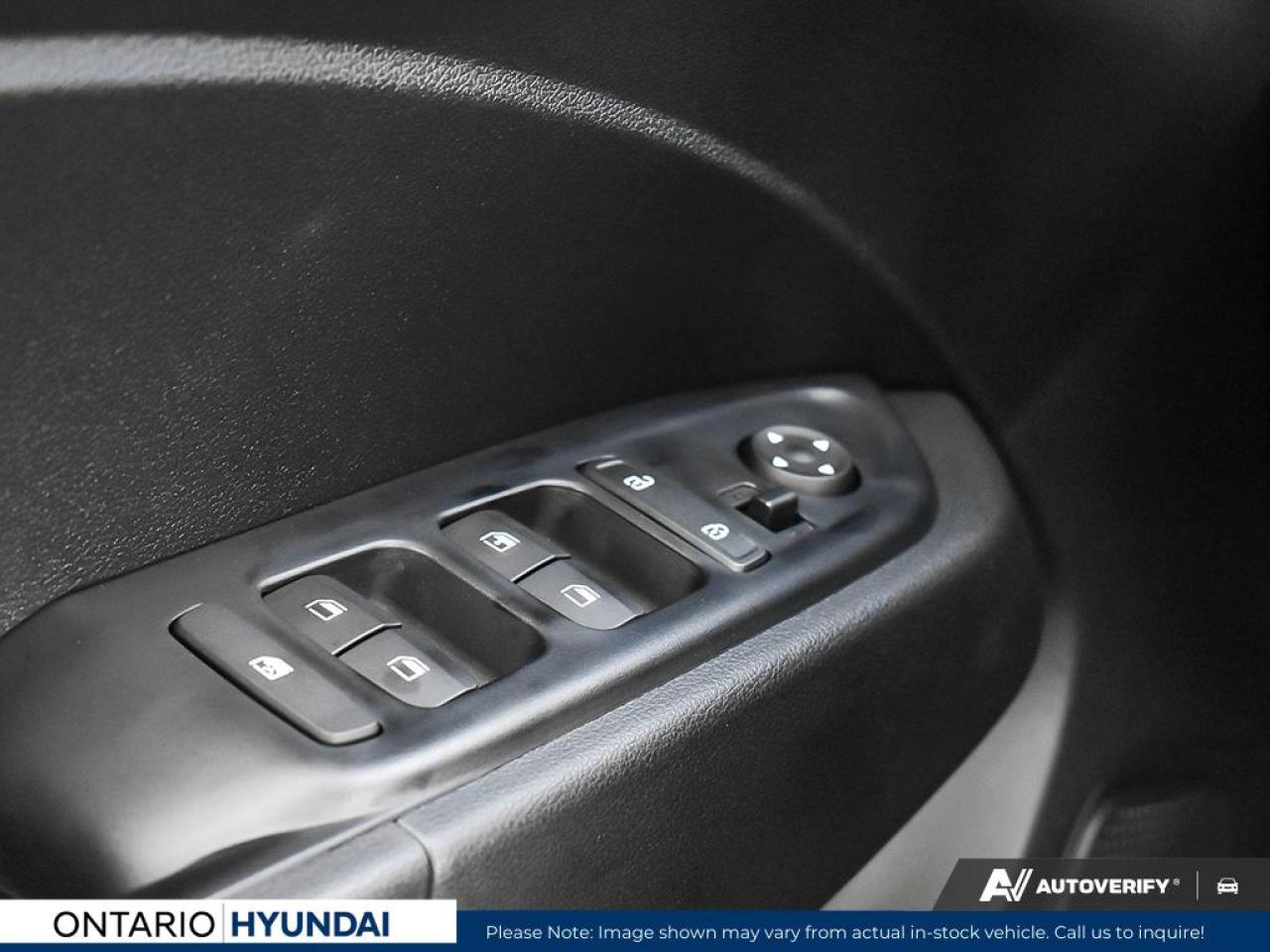 2025 Hyundai Venue Essential 4dr Front-Wheel Drive Photo