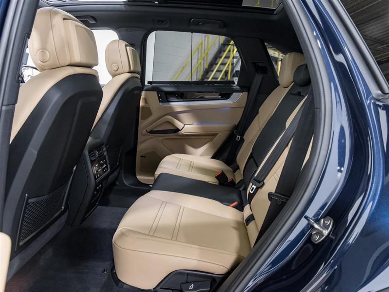 2026 Porsche Cayenne  Photo
