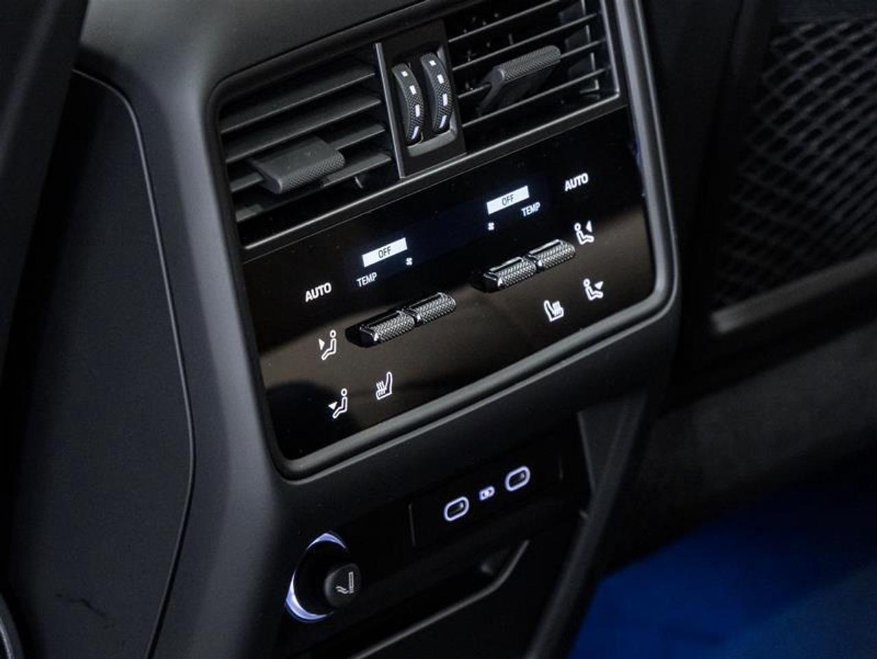 2026 Porsche Cayenne  Photo