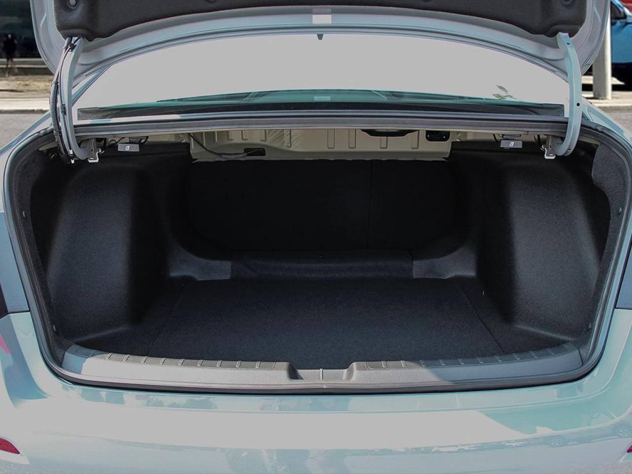 2026 Honda Civic Hybrid Sport Touring 4dr Sedan Photo