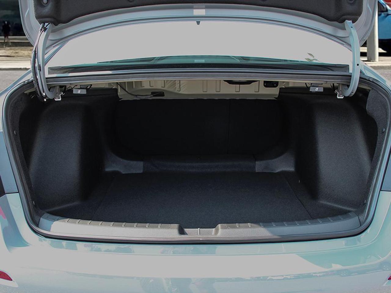 2026 Honda Civic Hybrid Sport Touring 4dr Sedan Photo