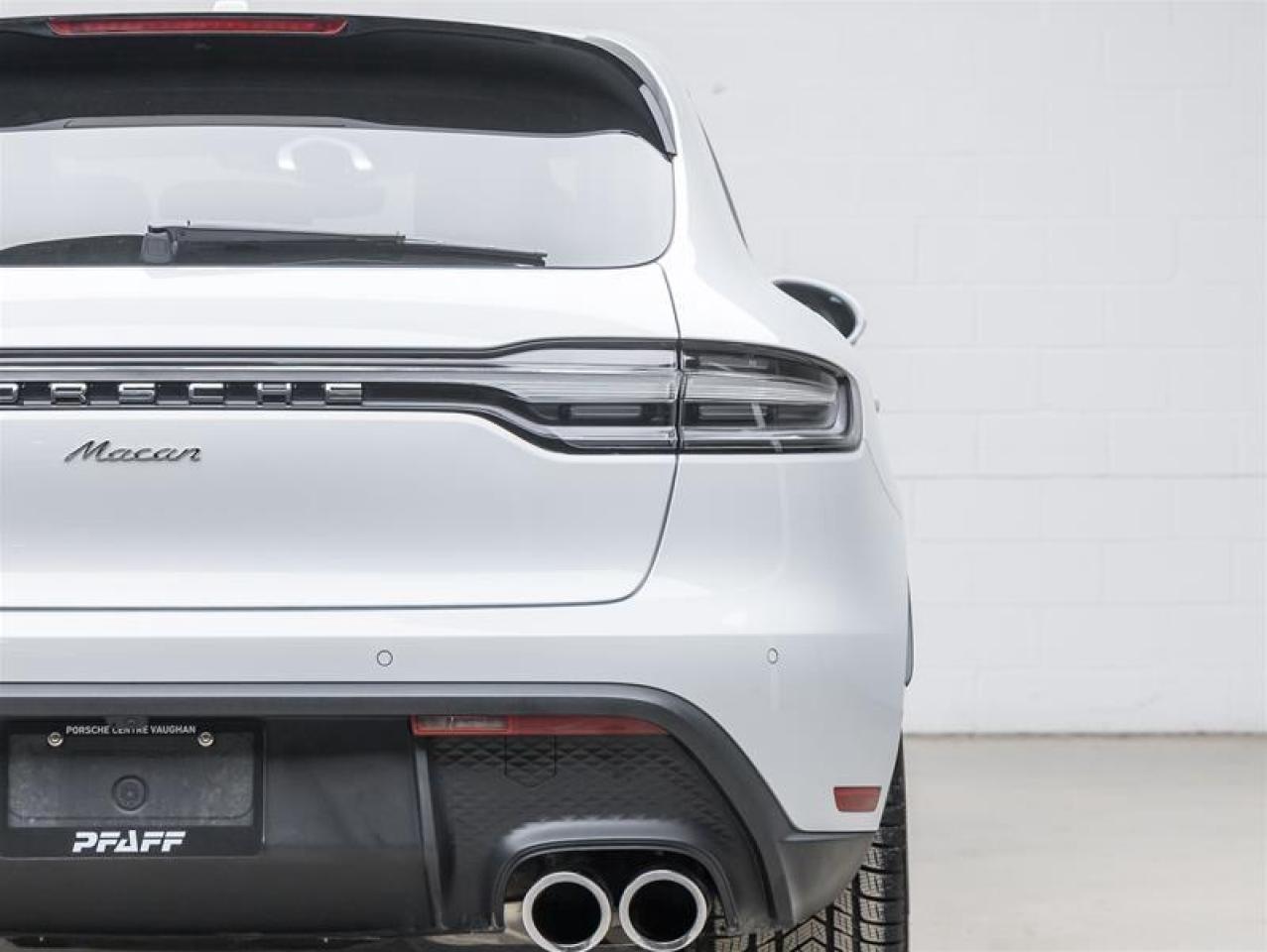 2025 Porsche Macan  Photo